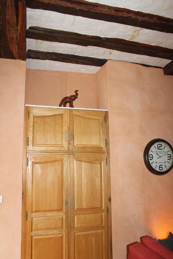 Grand Appartement Historique Rue Colbert Tours Exterior photo